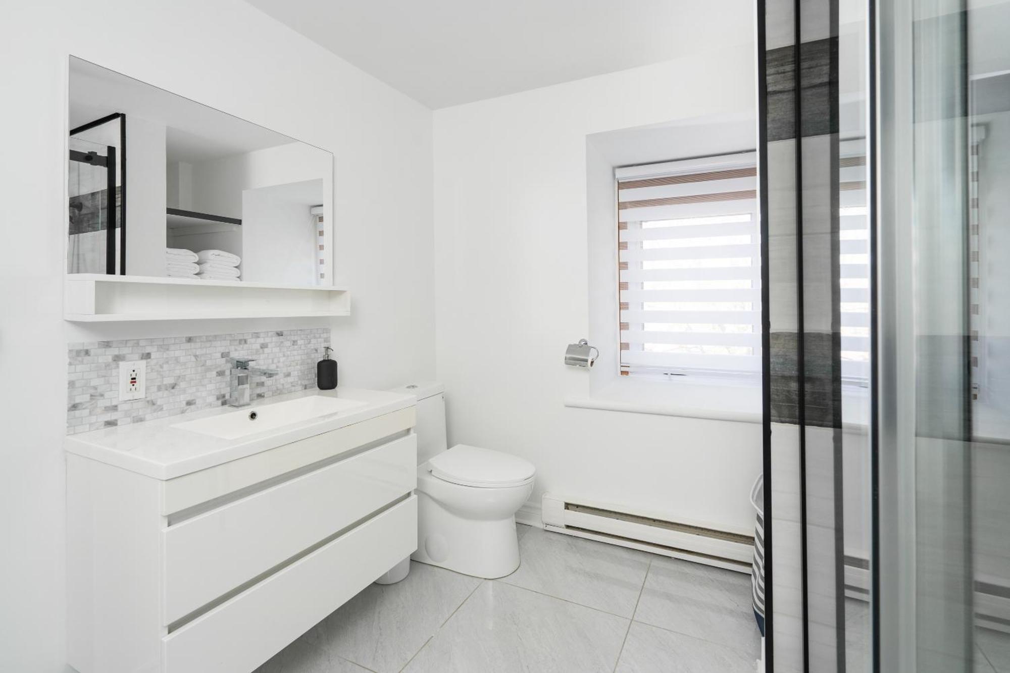 Centennial 6-Bedroom Waterfront Palace Sleeps 14 Montreal Luaran gambar