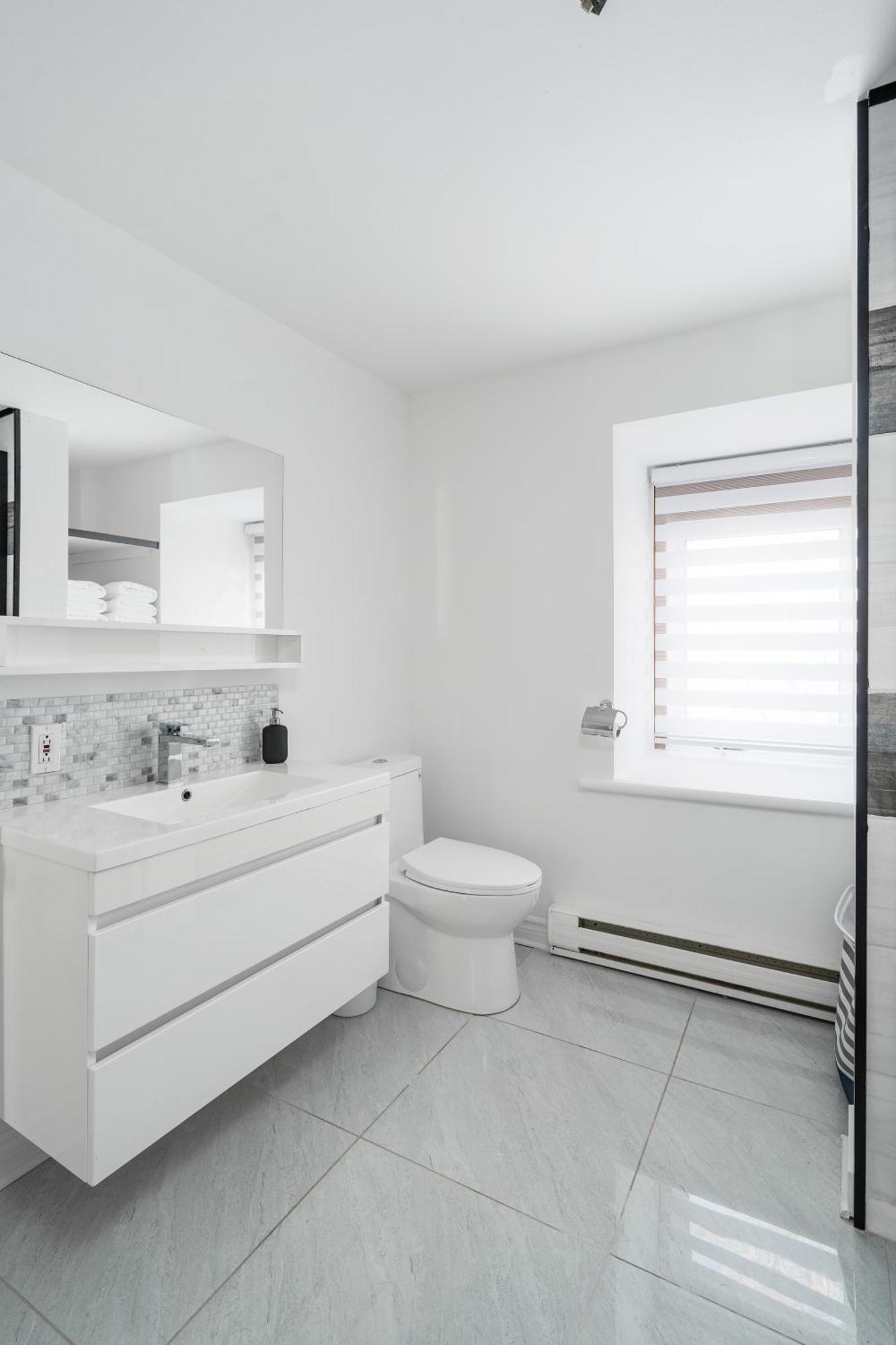 Centennial 6-Bedroom Waterfront Palace Sleeps 14 Montreal Luaran gambar