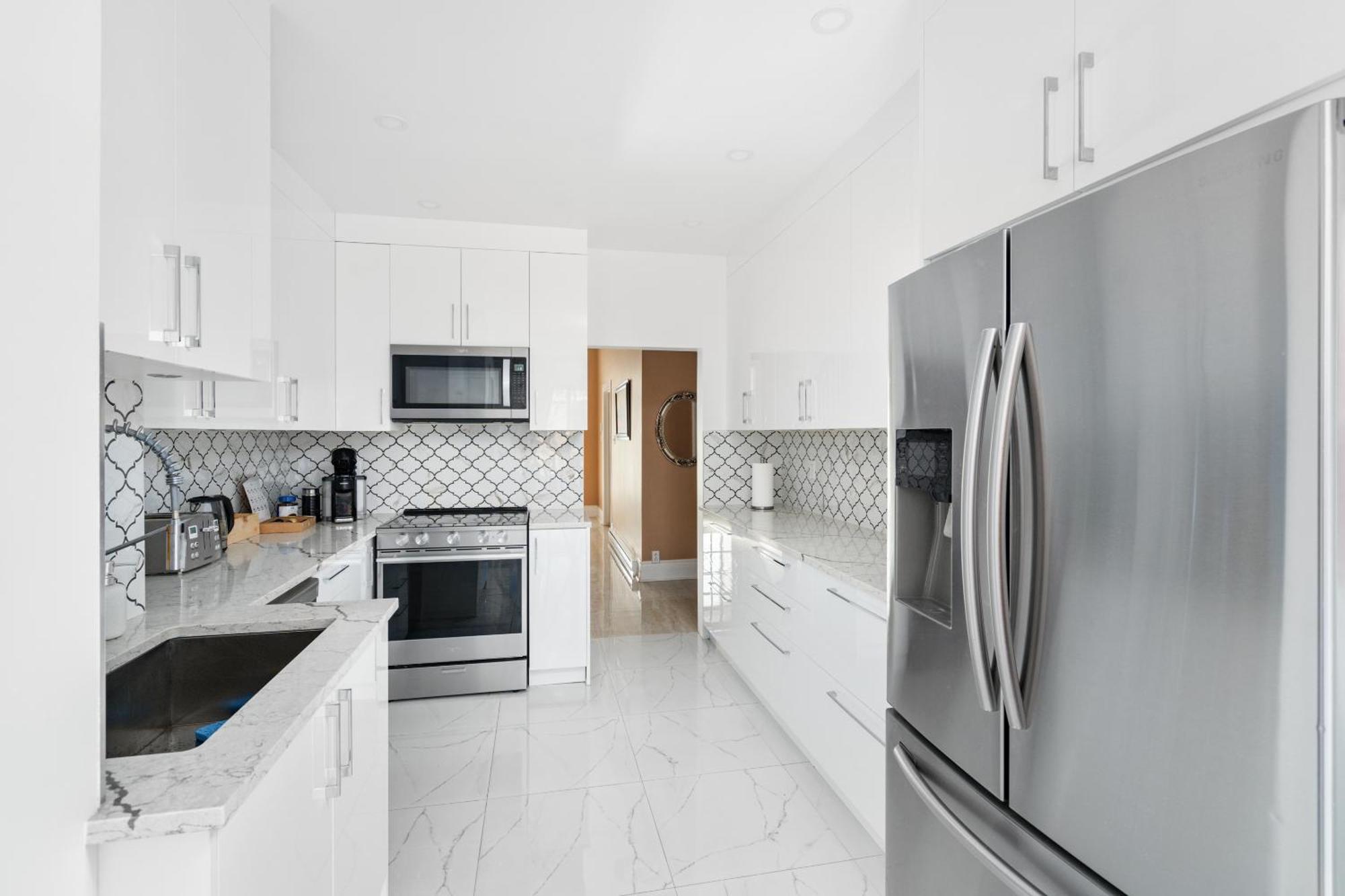 Centennial 6-Bedroom Waterfront Palace Sleeps 14 Montreal Luaran gambar